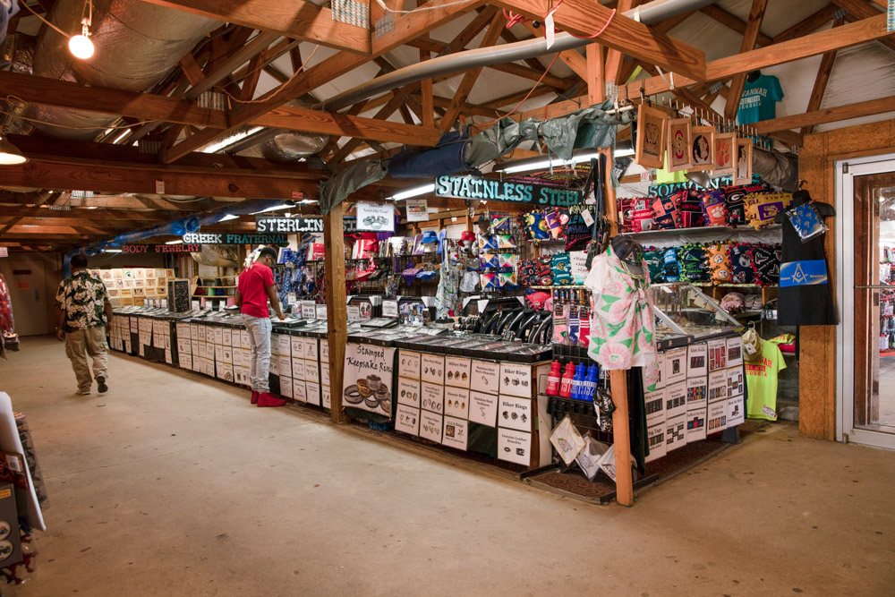 Keller's Flea Market Shop